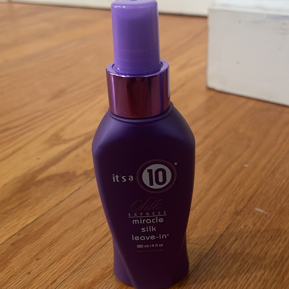 2 4oz bottles of it’s a 10 Silk Express Miracle Silk Leave in. Brand New - Picture 3 of 4